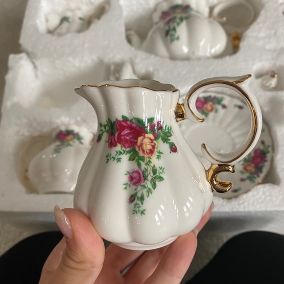 Other - Vintage China Tea Set
